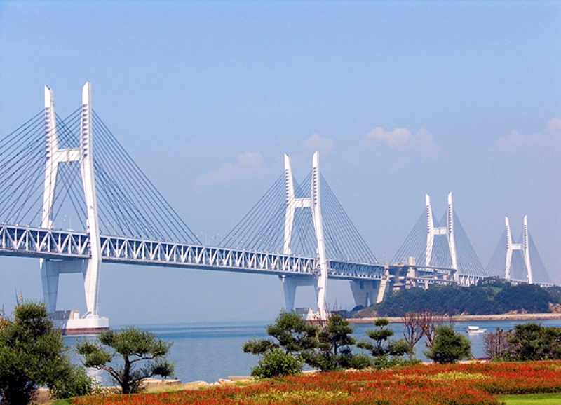 Photo 1, Iwakurojima & Hitsuishijime Bridge, Japan