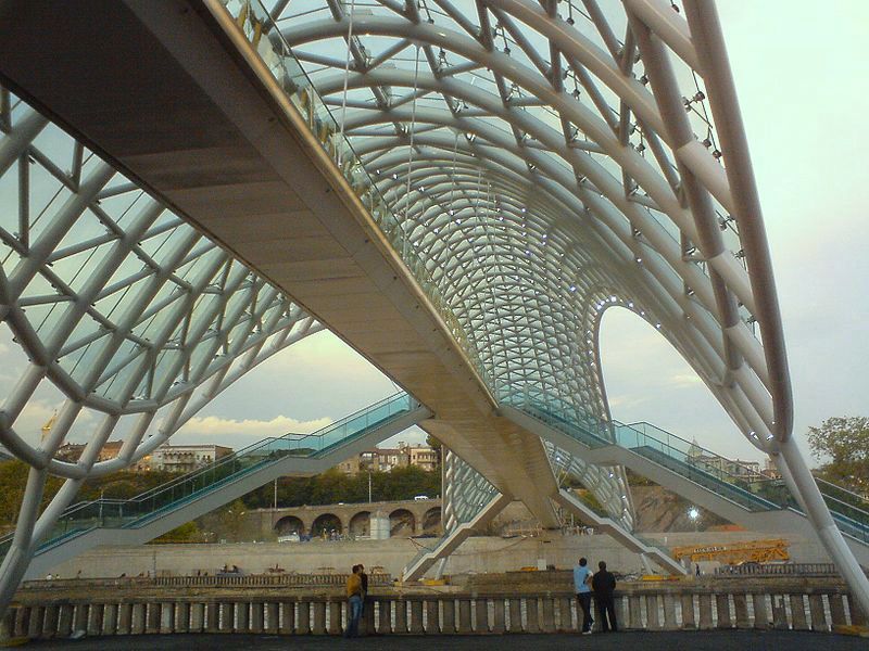 Фото 5, Мост Мира, Тбилиси