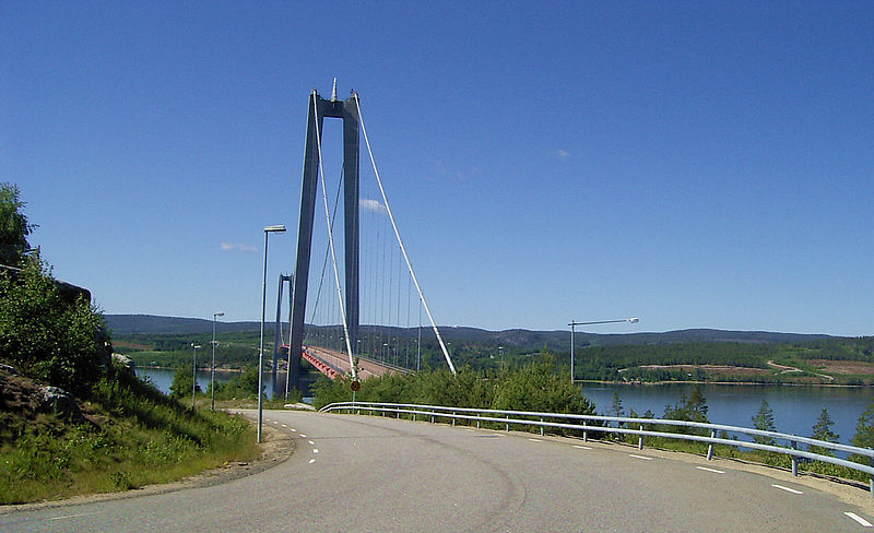 Фото 2, Мост Высокий берег, Швеция