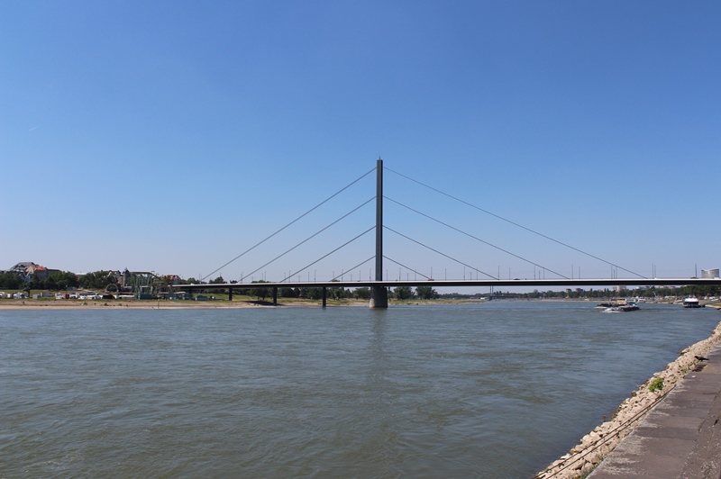 Фото 4, Оберкассельский мост, Дюссельдорф