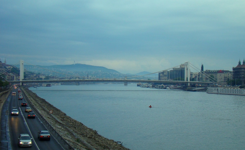 Фото 1, Мост Эржебет, Будапешт, Венгрия