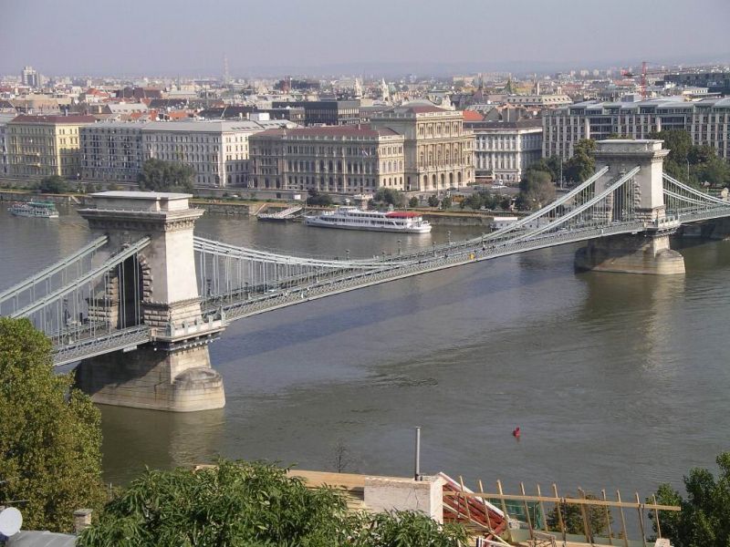 Photo 3, Szechenyi Chain Bridge, Budapest