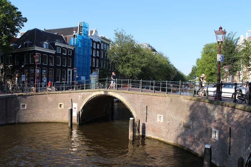 Фото 11, Каналы и мосты Амстердама, Нидерланды