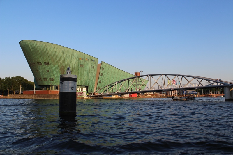 Фото 11, Мост Господина Юонаса Якоба ван дер Вельде, Амстердам, Нидерланды