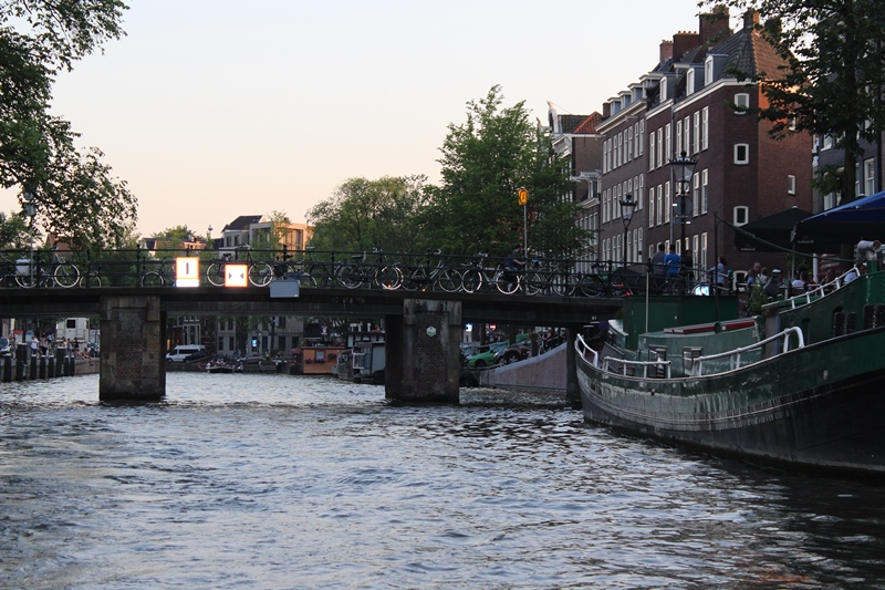 Фото 3, Каналы и мосты, Амстердама, Нидерланды