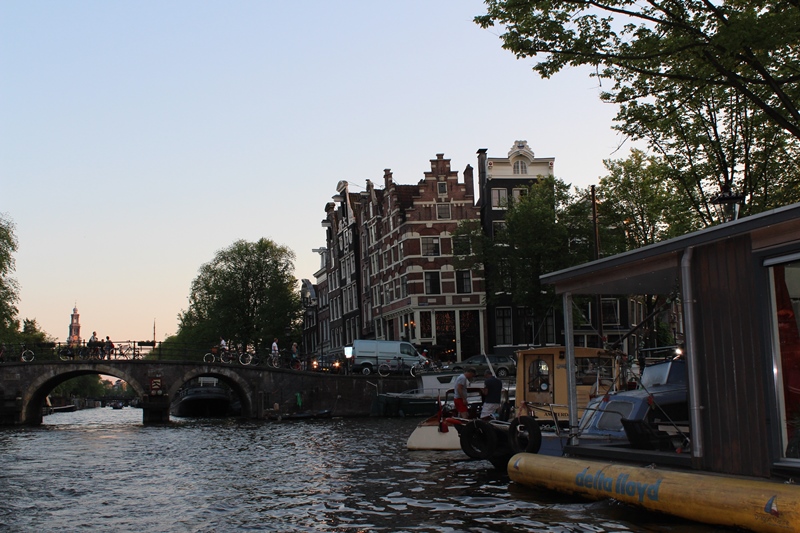 Фото 4, Каналы и мосты, Амстердама, Нидерланды